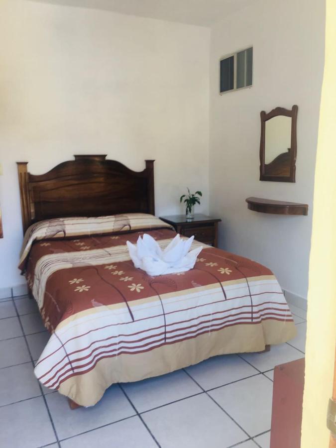 Hotel Camelinas Area Blanca Pátzcuaro Zewnętrze zdjęcie
